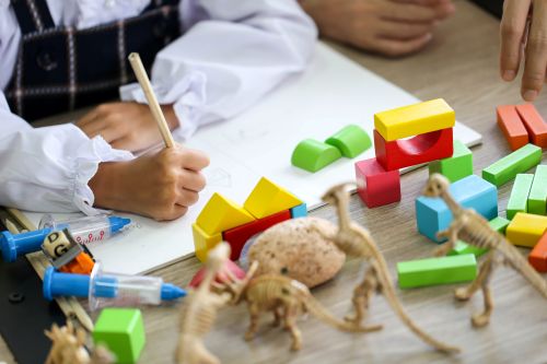Anaokulunda Çocuğun Hayal Gücü Nasıl Beslenir?